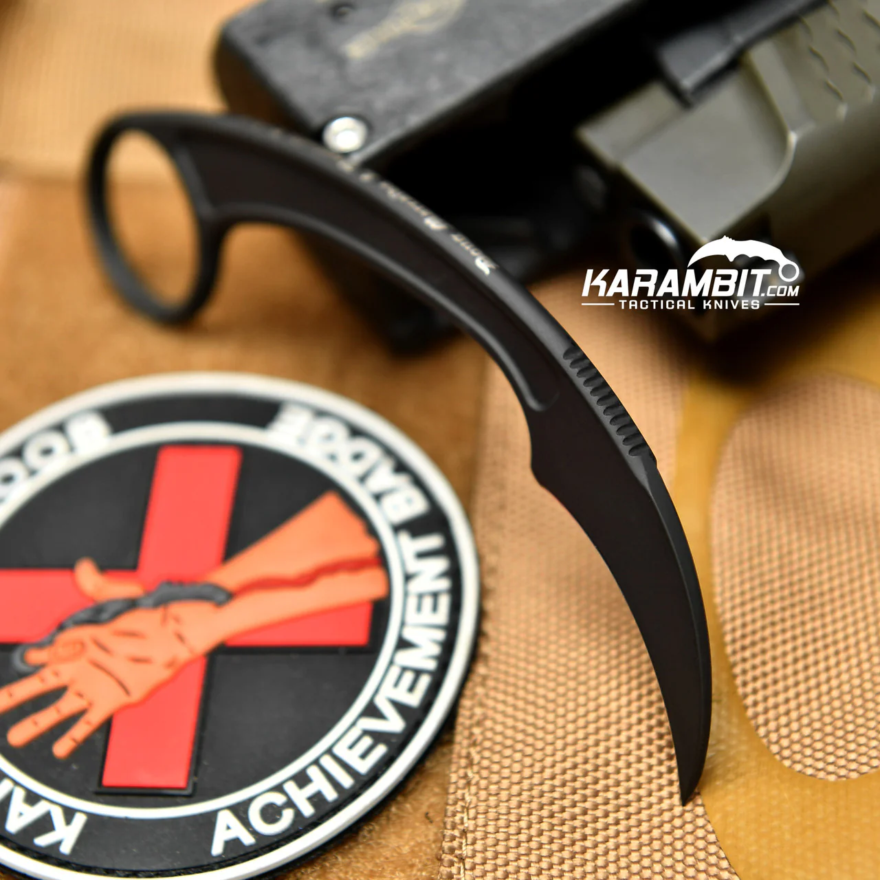 Bastinelli Pika Black Fixed Karambit - Image 4